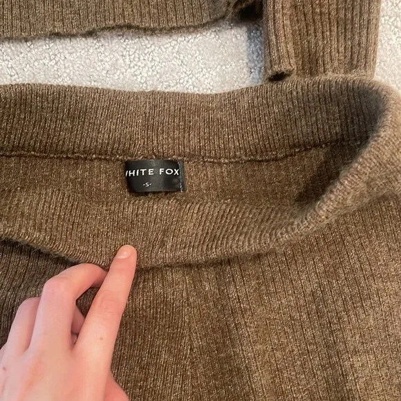 White fox boutique set Need Attention Pants Dark Chocolate - Picture 7 of 9